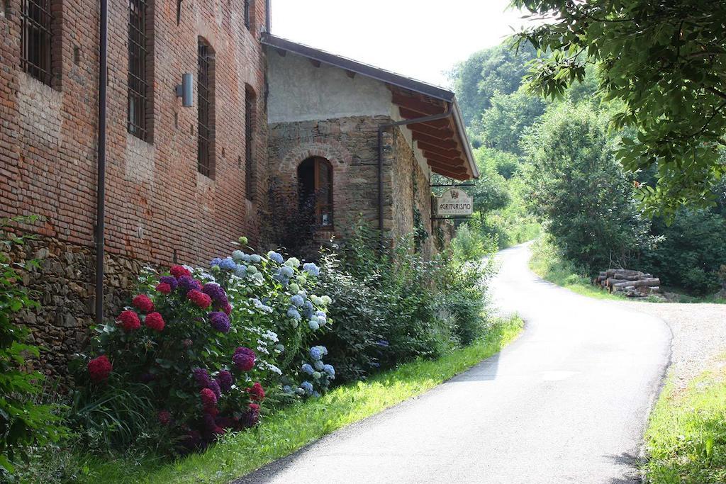 Il Baco Da Seta Villa Manta Екстериор снимка